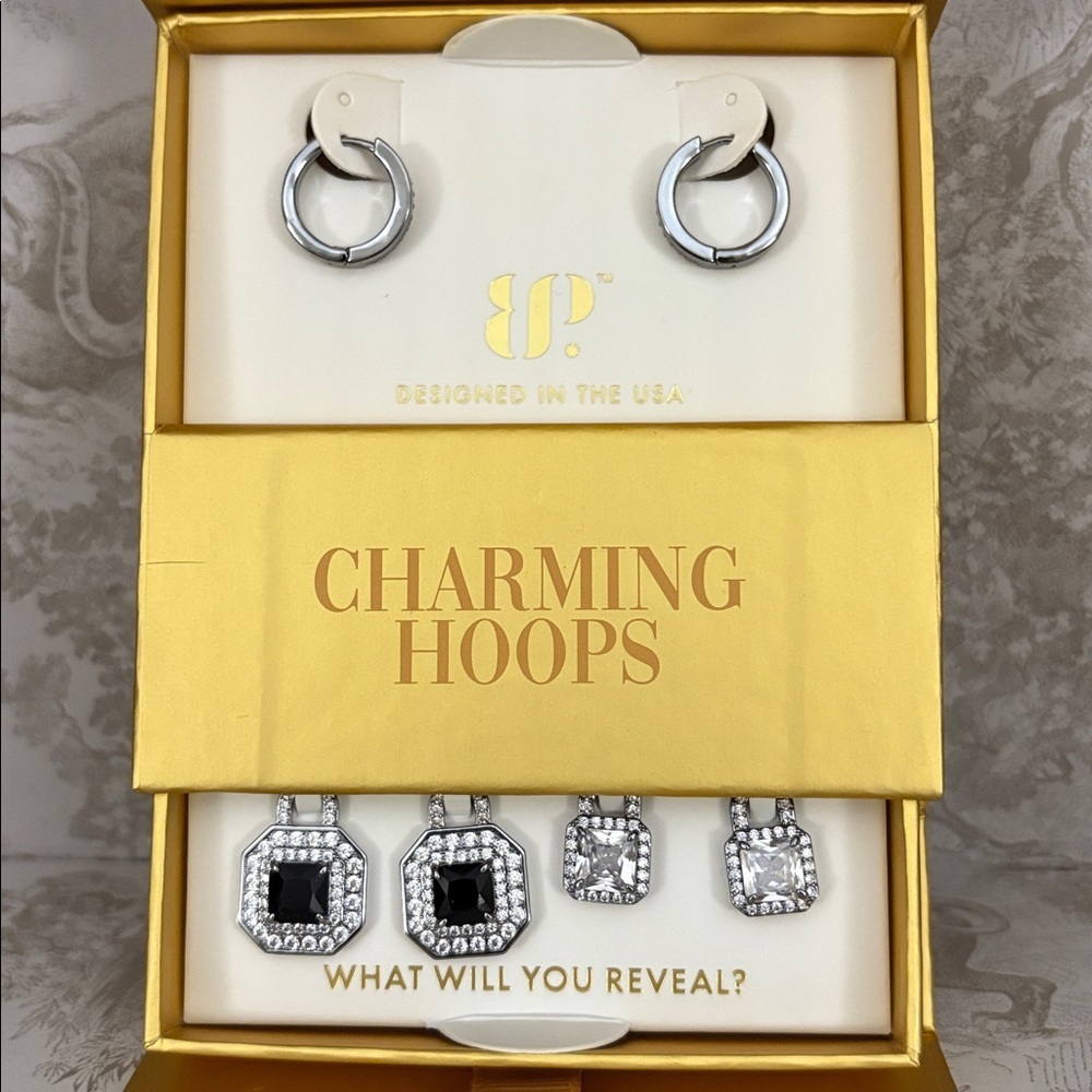 New Bomb Party Charming Hoops Earrings Set